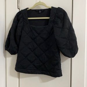 Black puff sleeve quilted top